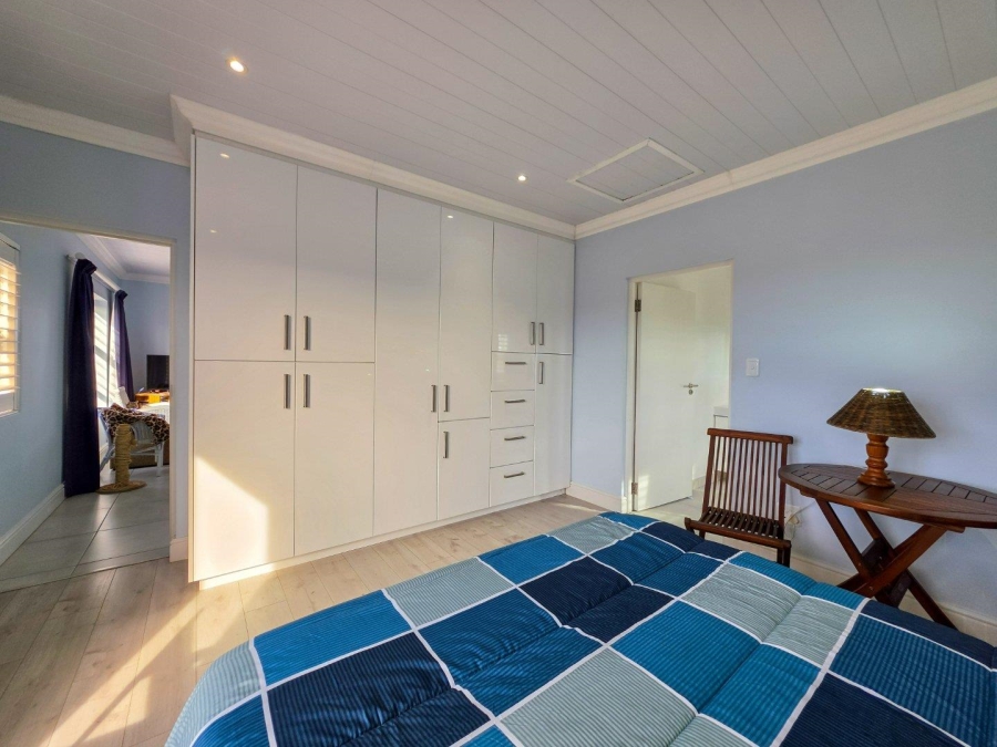 3 Bedroom Property for Sale in Stilbaai Western Cape